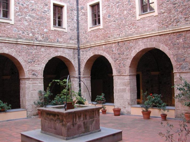 Dimora Del Chiostro Oristano Exterior foto